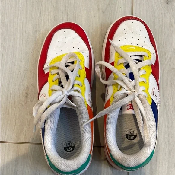 Nike Air Force 1 low top Red , blue and Yellow Sneakers - Picture 5 of 6